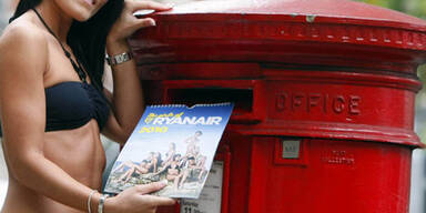 Stewardessen lassen die Uniform fallen