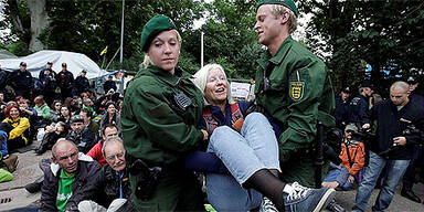 Stuttgart 21: Gegner wird abgef&uuml;hrt