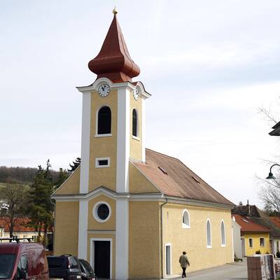 Jetzt wurde bekannt: Der Skandal-Pfarrer hatte eine Geliebte.