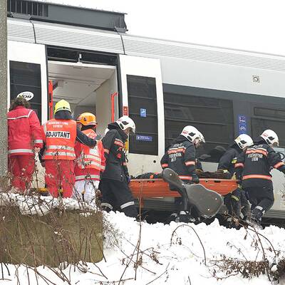 Schnellbahn-Unfall auf der Wiener Vorortelinie 