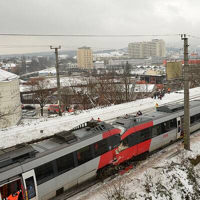 Schnellbahn-Unfall auf der Wiener Vorortelinie 
