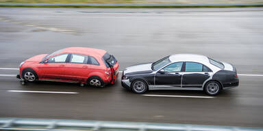Nächste S-Klasse als Erlkönig unterwegs