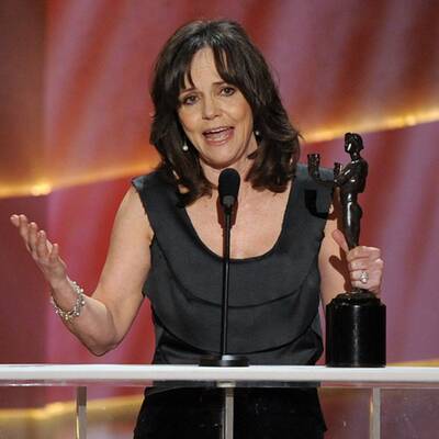 Jacki Weaver - Silver Linings