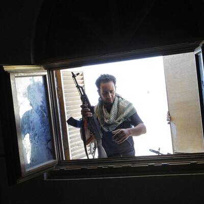 Haus mit Meerblick: Die Rebellen stürmen Häuser des Gaddafi-Clans