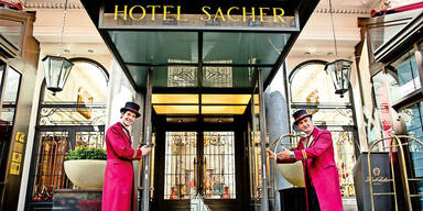 Eingang vom Hotel Sacher