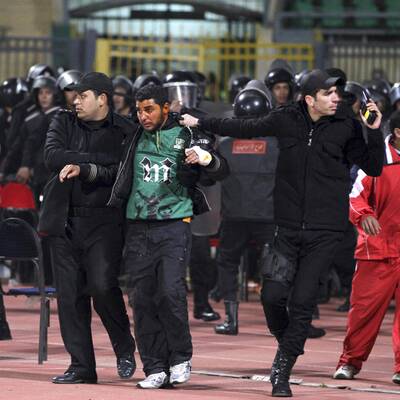 Schwere Ausschreitungen nach Fußball-Spiel