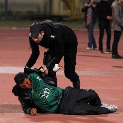 Schwere Ausschreitungen nach Fußball-Spiel