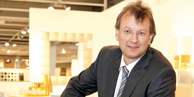 M&ouml;bel online: Offensive bei XXXLutz & M&ouml;max