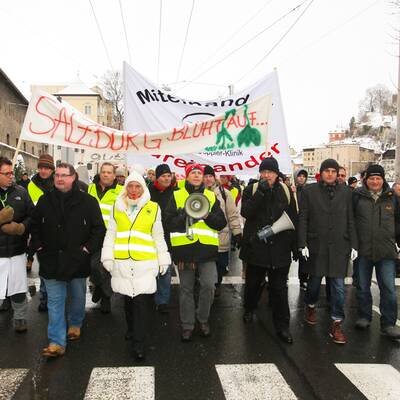 Demo der Landes- und Spitals-Bediensteten
