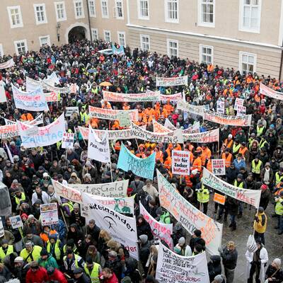 Demo der Landes- und Spitals-Bediensteten