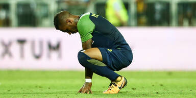 Netz &uuml;bersch&uuml;ttet Bullen mit Spott