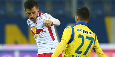 Salzburg nach Sieg an Sturm dran