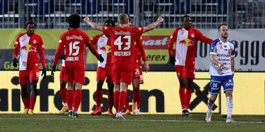 Salzburg siegt souver&auml;n in Hartberg