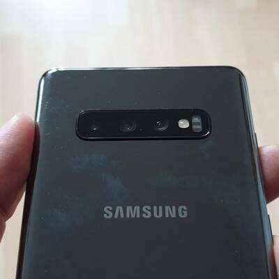 Samsung Galaxy S10+