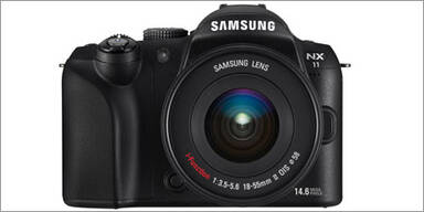 Samsung NX11 mit i-Function Technologie