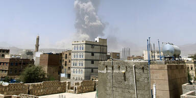 Saudis bombardieren Lager: 26 Zivilisten tot