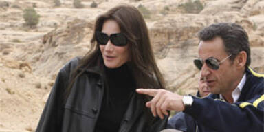 sarko_bruni_egypt_reuters