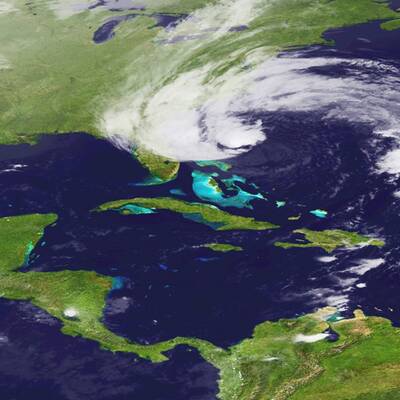 Satelliten-Fotos zeigen Sandys Verlauf