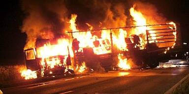 Von Lkw erfasst: 19-Jähriger tot