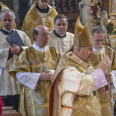 Kardinal Schönborn feierte Messe im Stephansdom 