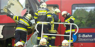 Zug-Crash bei Graz: Lokführer tot