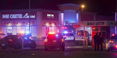 Sch&uuml;sse auf Bowlingbahn in Illinois: 3 Tote, mehrere Verletzte