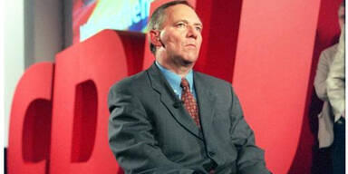 Sch&auml;uble vier Wochen im Spital