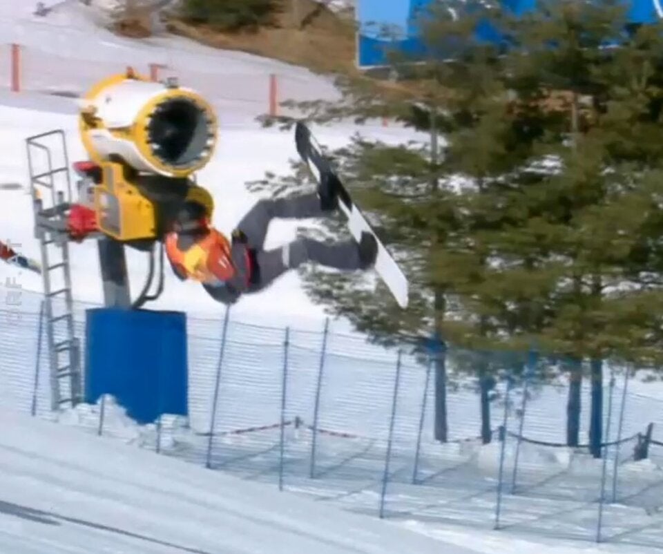 Schock: Schairer bricht sich Halswirbel