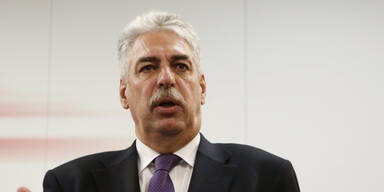 Budget-Defizit: EU drückt Auge zu