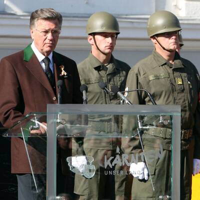 Politik und Prominenz trauern um Haider