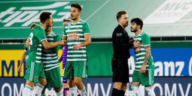 Kabinenkrach? Rapid-Torsch&uuml;tze Schick &auml;tzt &uuml;ber Fountas