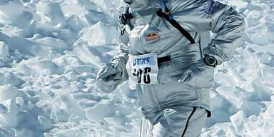 Schiester triumphiert bei Antarktis Ultra Race