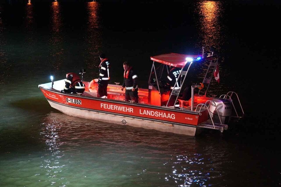 Kreuzfahrtschiff prallte gegen Betonmauer