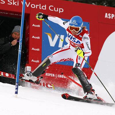 Schild-Out im Aspen-Slalom