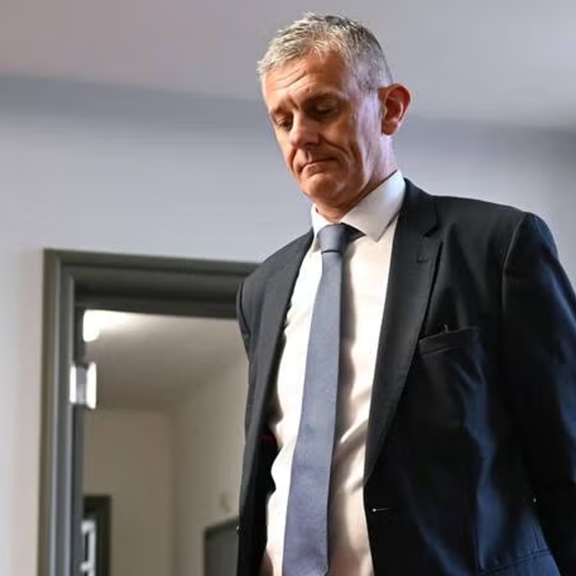 Schimanek-Prozess: Ex-Rosenkranz-Büroleiter bestreitet Vorwürfe