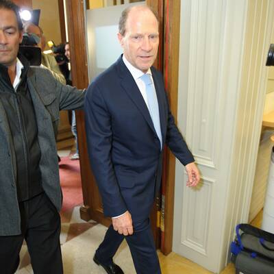 Milliardär Schlaff vor dem U-Ausschuss