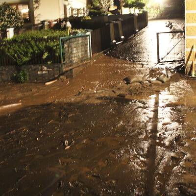Eine Mure hat 600 Kubikmeter Schlamm ins Ortszentrum von Millstatt geschwemmt.
