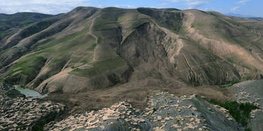 2300 Tote nach Schlammlawine