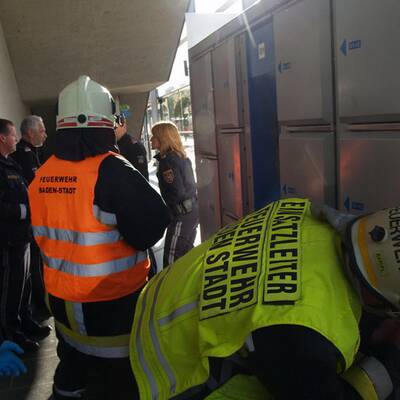 Teenager ließ sich in Schließfach sperren