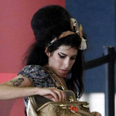 Amy Winehouse ist erblondet