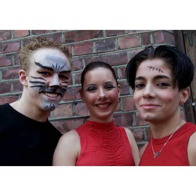 Ist Omer Bhatti der Sohn von Jackson?