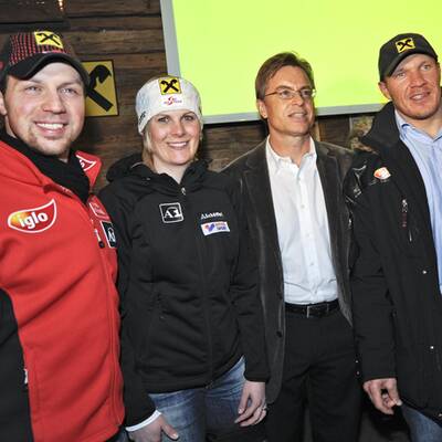 Raiffeisen-Hüttengaudi im Weltcup-Haus