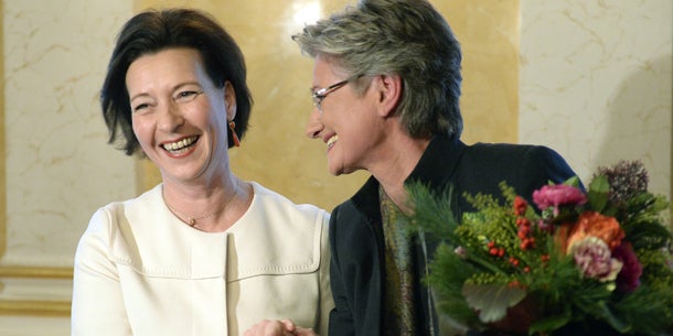 Faymann II startet mit Tränen