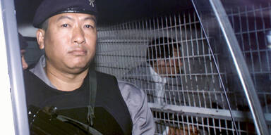 M&auml;nner mit 80.000 Dollar im Magen erwischt