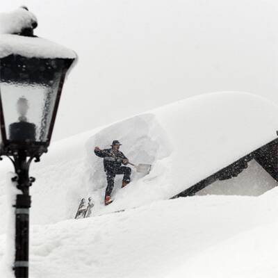 Österreich versinkt im Schnee