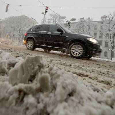 Österreich versinkt im Schnee