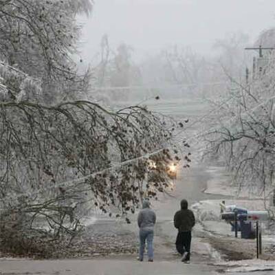 Ausnahmezustand nach Schneestürmen in USA