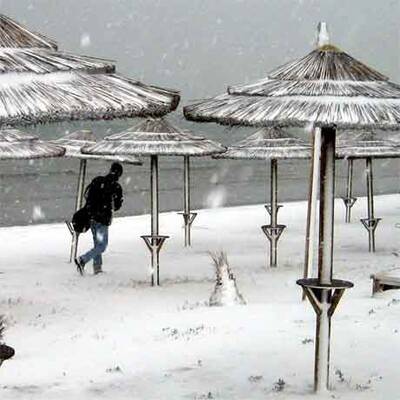 Griechenland versinkt im Schnee