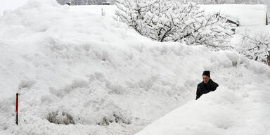 Lech und Zürs von Außenwelt abgeschnitten