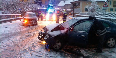 Erster Schnee sorgte f&uuml;r Chaos